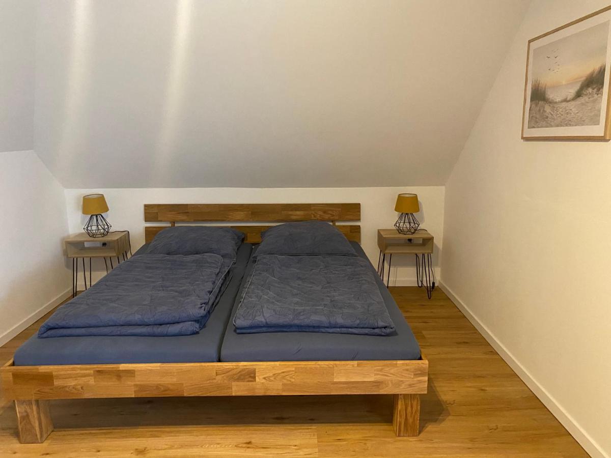 אמדן Ferienhaus Sieglinde Mit Deichblick מראה חיצוני תמונה